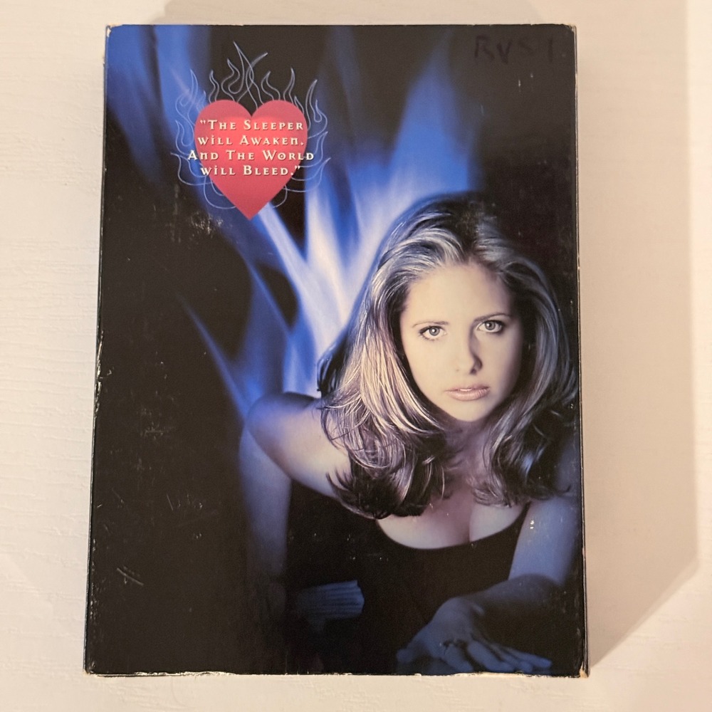 Buffy the Vampire Slayer The Complete First Season DVD 3-Disc Box Set 2002